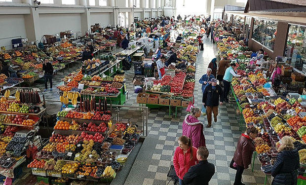 Bir zamanlar Rövşən Lənkəranskinin nəzarət etdiyi bazar sökülür