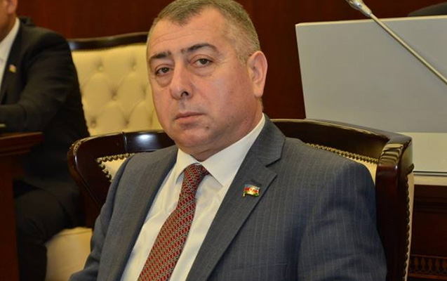 Son dəqiqə! Videosu yayılan deputat mandatdan imtina etdi