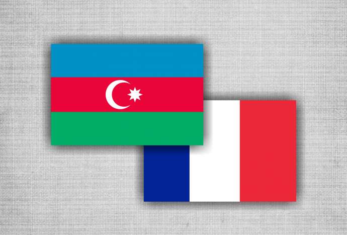 Fransada təhsil alan məzunlar yeni təşkilat yaratdılar