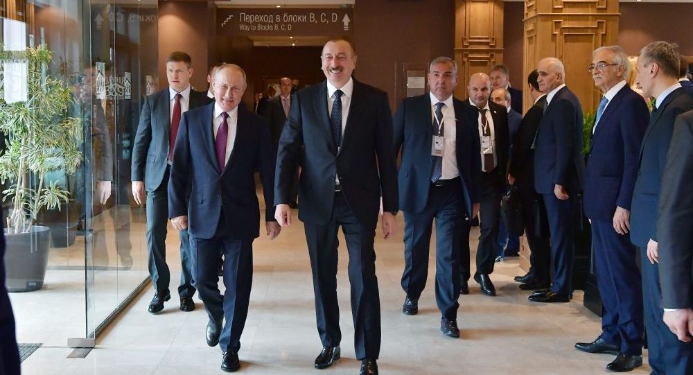 Putin: "İlham Əliyevin böyük layihələrinin reallaşması üçün hər şeyi edirik"