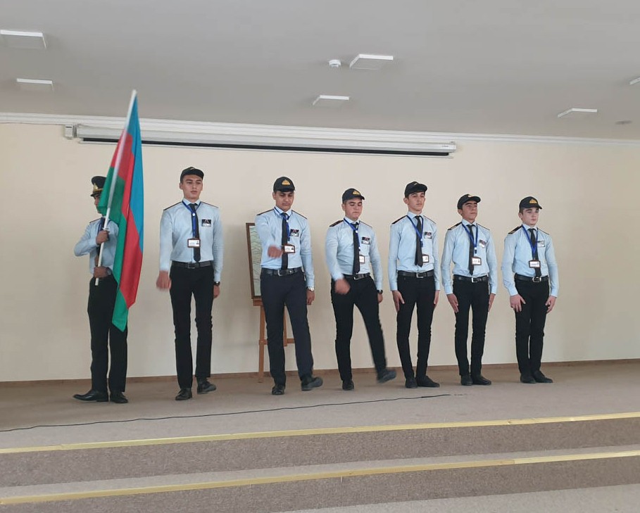 Azərbaycanda gənclər “Yol Polisinə dəstək” qrupları yaratdı