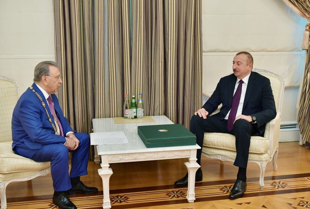 Prezident Ramiz Mehdiyevi qəbul etdi - Fotolar