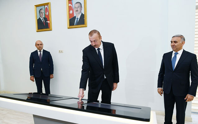 Prezident Qəbələdədir - FOTO