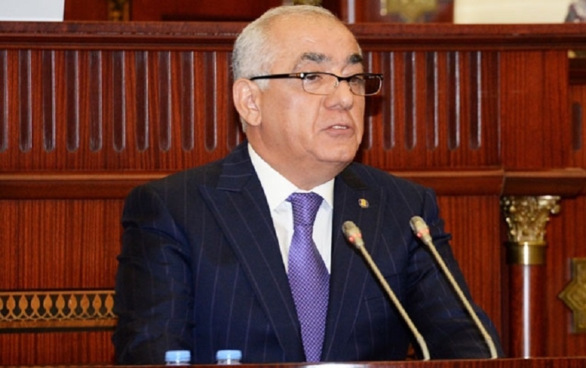 Əli Əsədovdan Baş Nazir kimi - İLK QƏRAR