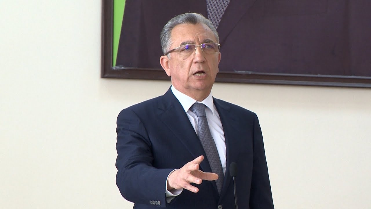 Eldar Əzizovdan icra başçılarına ciddi - XƏBƏRDARLIQ