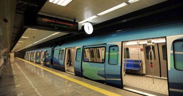 Metroda qadın ətəklərinin altına baxan kişi sərnişinlərin əlində öldü