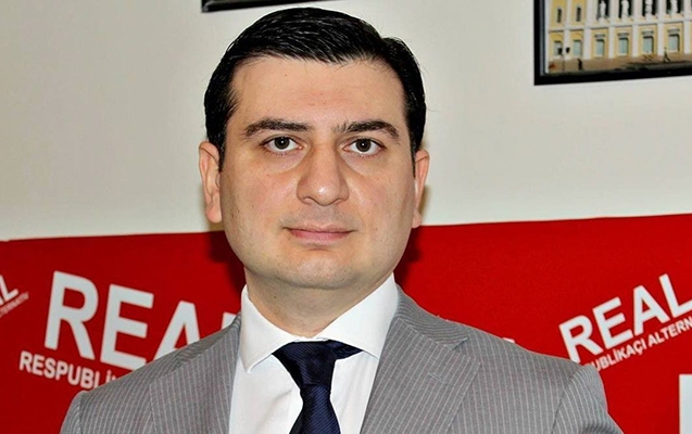 Azər Qasımlı istefa verdi