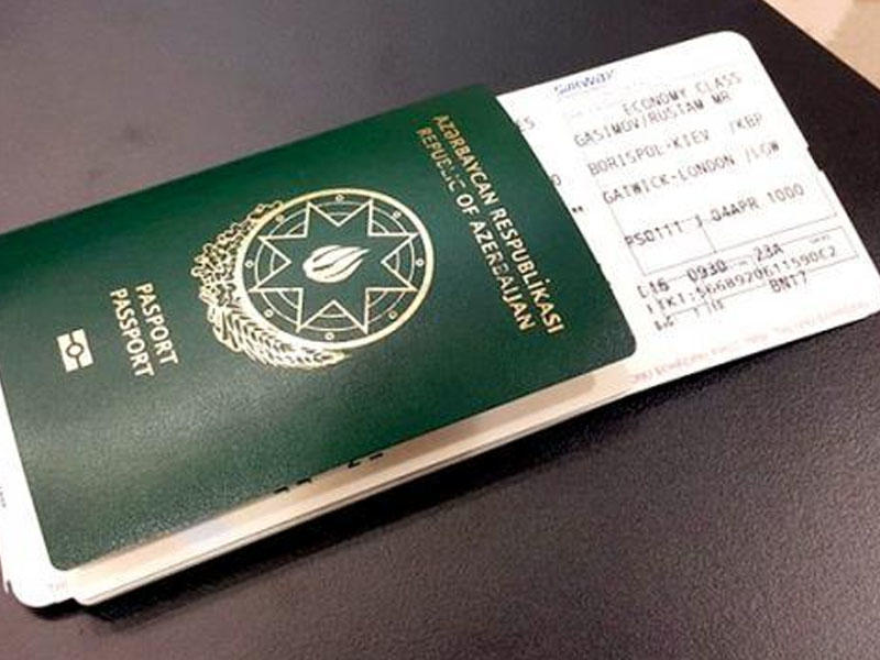 Bu gecə Almaniyadan 140 nəfər mühacir Bakıya yola salınıb