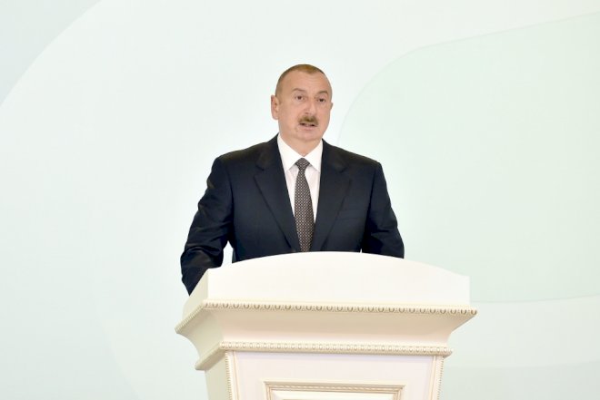 “Yenə də meydanlarda sülənir, guya heç kim bilmir, bunun keçmişi nədir” – Prezidentdən sərt sözlər