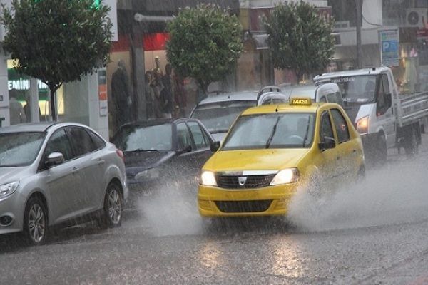Yol polisindən sürücülərə xəbərdarlıq: Bu halda cərimələnəcəksiniz!