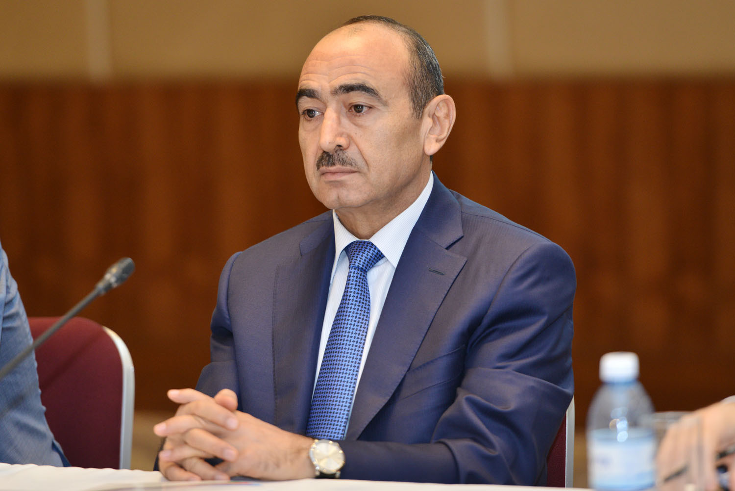 “Prezidentə müraciət etmişdim ki, məni bu gərgin fəaliyyətdən azad etsin” - Əli Həsənov