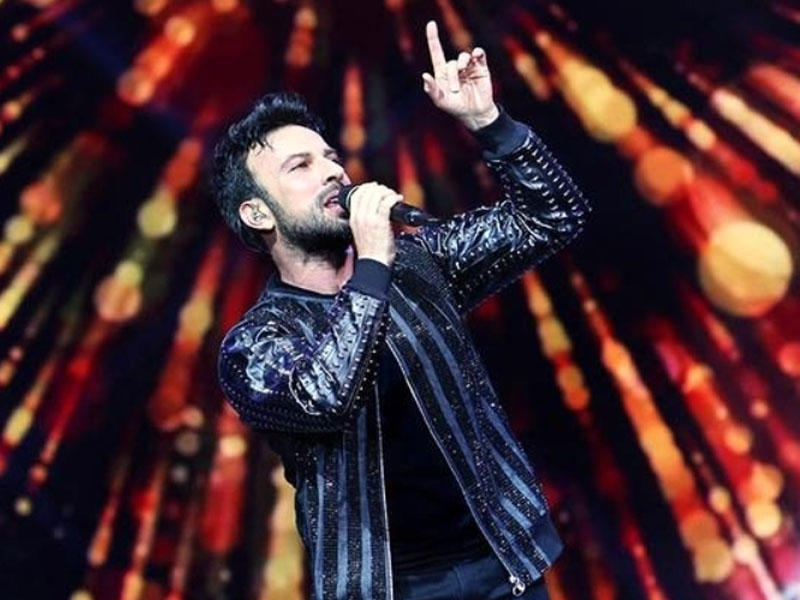 Tarkan yeni il gecəsi 2 milyon qazanacaq
