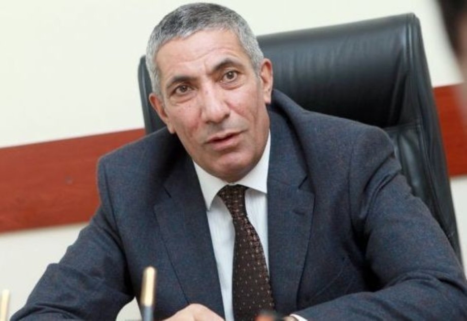 Siyavuş Novruzov: "Fikrimdə qalıram, Azərbaycanda acından ölən yoxdur"
