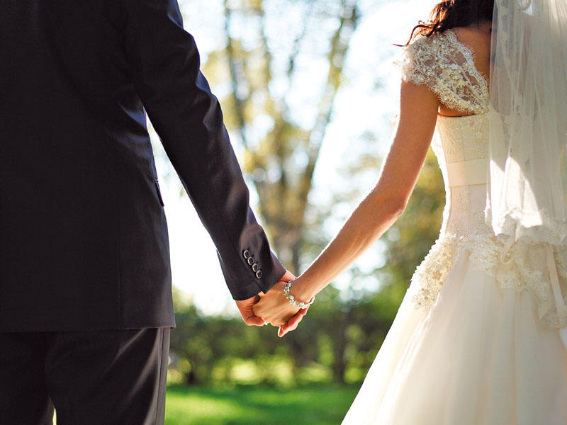 Azərbaycanda qadın və kişilərin orta nikah yaşı çoxalıb - Kişilər son 29 ilin rekordunu vurdular