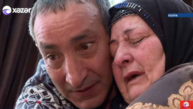 Azərbaycanlı ana Ermənistana aparılan oğluna qovuşdu - VİDEO