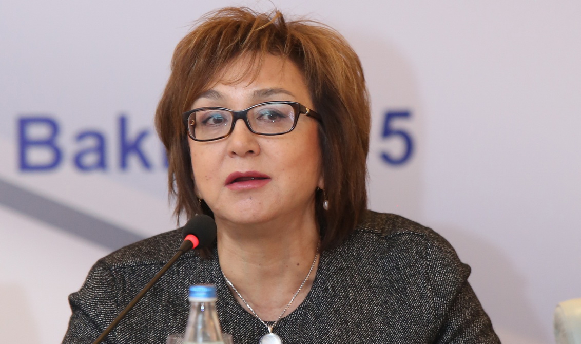 Məleykə Abbaszadədən imtahanlarda iştirak qiymətlərinin baha olması məsələsinə MÜNASİBƏT