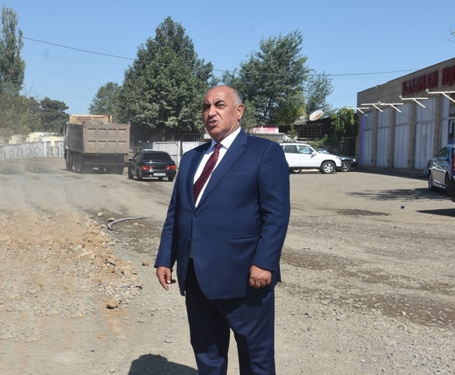 Həbs edilən icra başçısı yüzlərlə maaş kartını mənimsəyib - ŞOK FAKTLAR