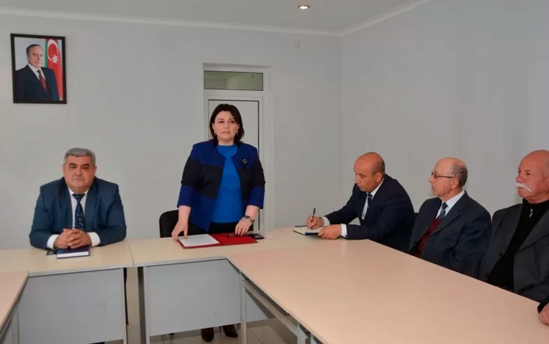 İcra başçısının qadın müavini saxlanıldı