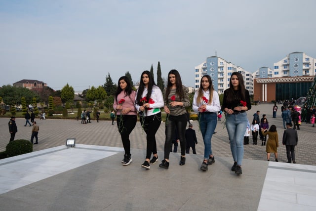 Gənclərin İnkişaf və Karyera Mərkəzinin nümayəndəliyi Lənkəran rayonunda - FOTOLAR