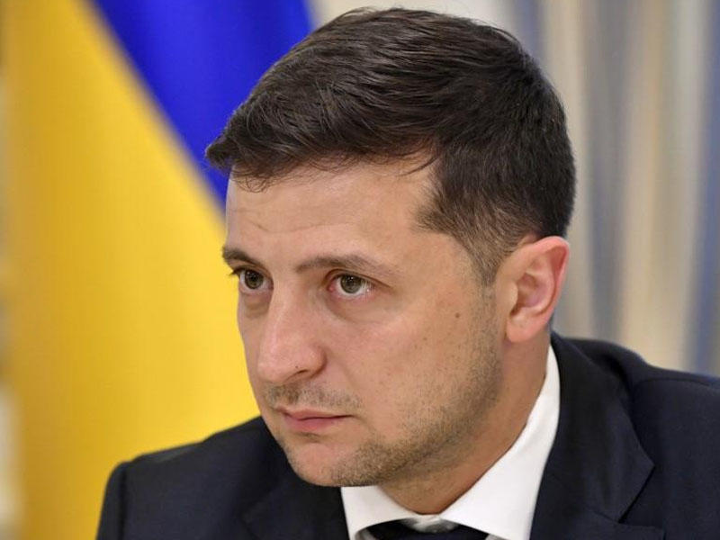 Vladimir Zelenski İlham Əliyevi təbrik edib
