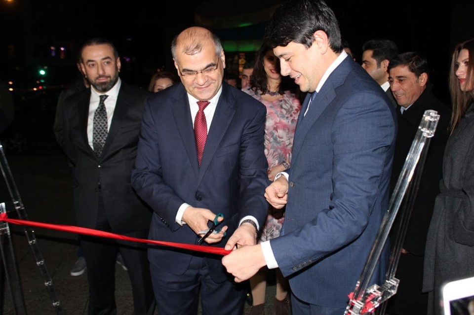 Almaniyada Azərbaycan evi soydaşlarımızın istifadəsinə verilib - FOTOLAR
