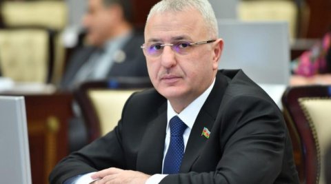 Ülvi Quliyev namizədliyini irəli sürdü