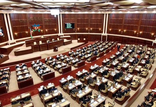 Deputatlığa ən qocaman namizədlər: 82 yaş ... - SİYAHI