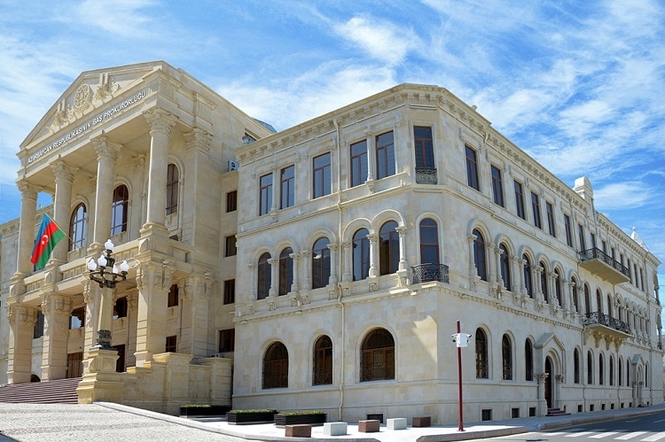 Baş Prokurorluq 15 yaşlı yeniyetmənin öldürülməsi iddiası ilə bağlı məlumat yaydı