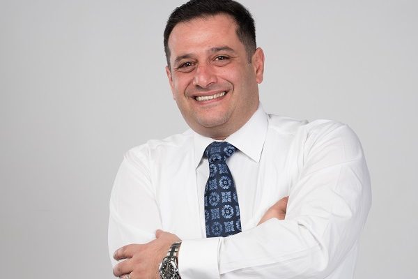 Tanınmış hüquqşunasın deputatlığa namizədliyi təsdiqləndi