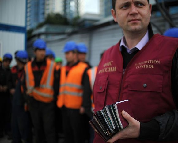 35 azərbaycanlı Rusiyadan deportasiya olundu
