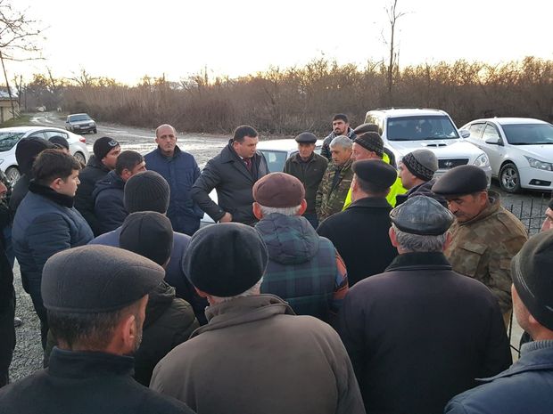 Vasif İsrafilov böyük izdihamla qarşılandı - FOTO