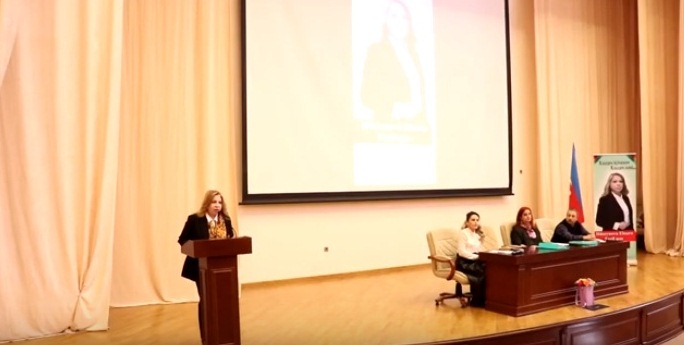 Deputatlığa namizəd Elnara Hüseynova seçicilər ilə görüşdü - VİDEO