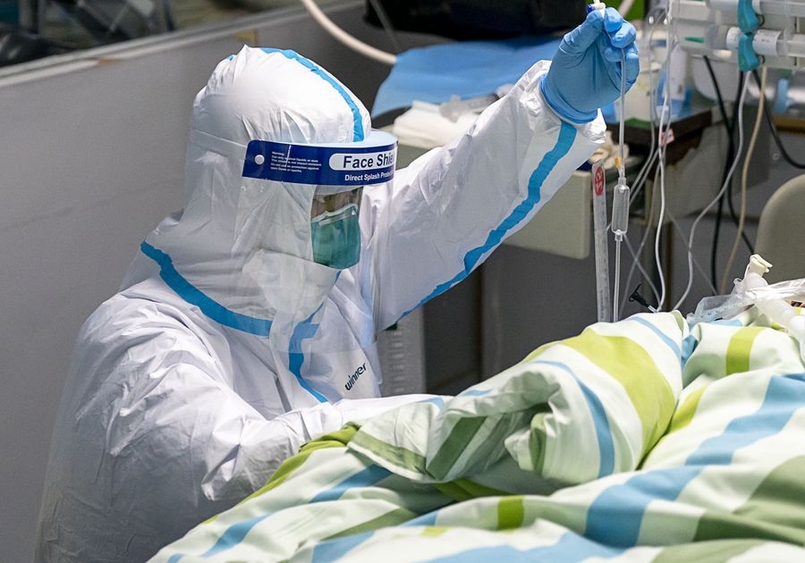 Dünyanı qorxuya salan dəhşətli virus Azərbaycanın bir addımlığında