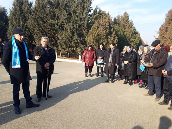 Nizami Səfərov seçiciləri ilə görüşlər keçirir - FOTO