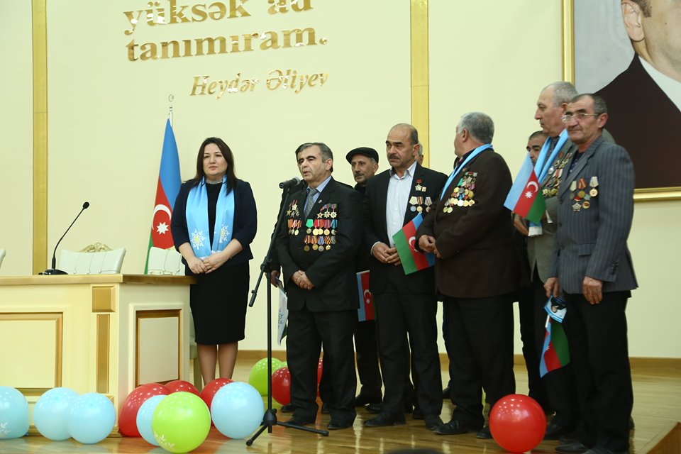 Pərvin Kərimzadənin növbəti görüşü də xoş ovqat və yüksək əhval-ruhiyyə ilə keçib - VİDEO