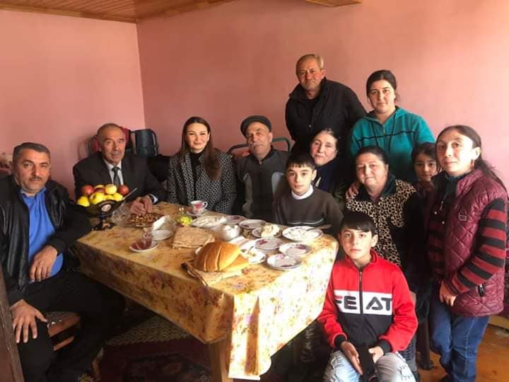 Qənirə Paşayeva şəhid ailələrini və müharibə veteranlarını ziyarət edib - FOTOLAR