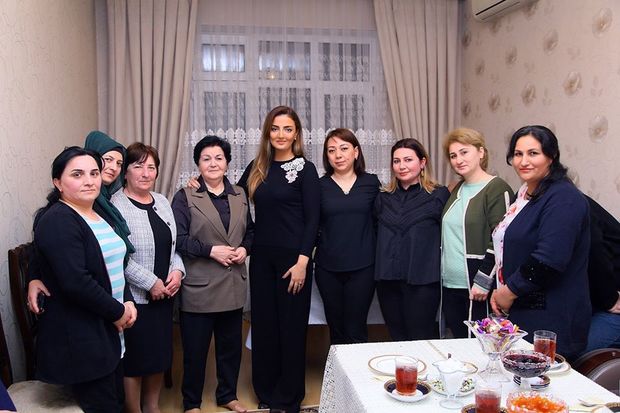 Könül Nurullayeva görüşlərini davam etdirir - FOTO-VİDEO