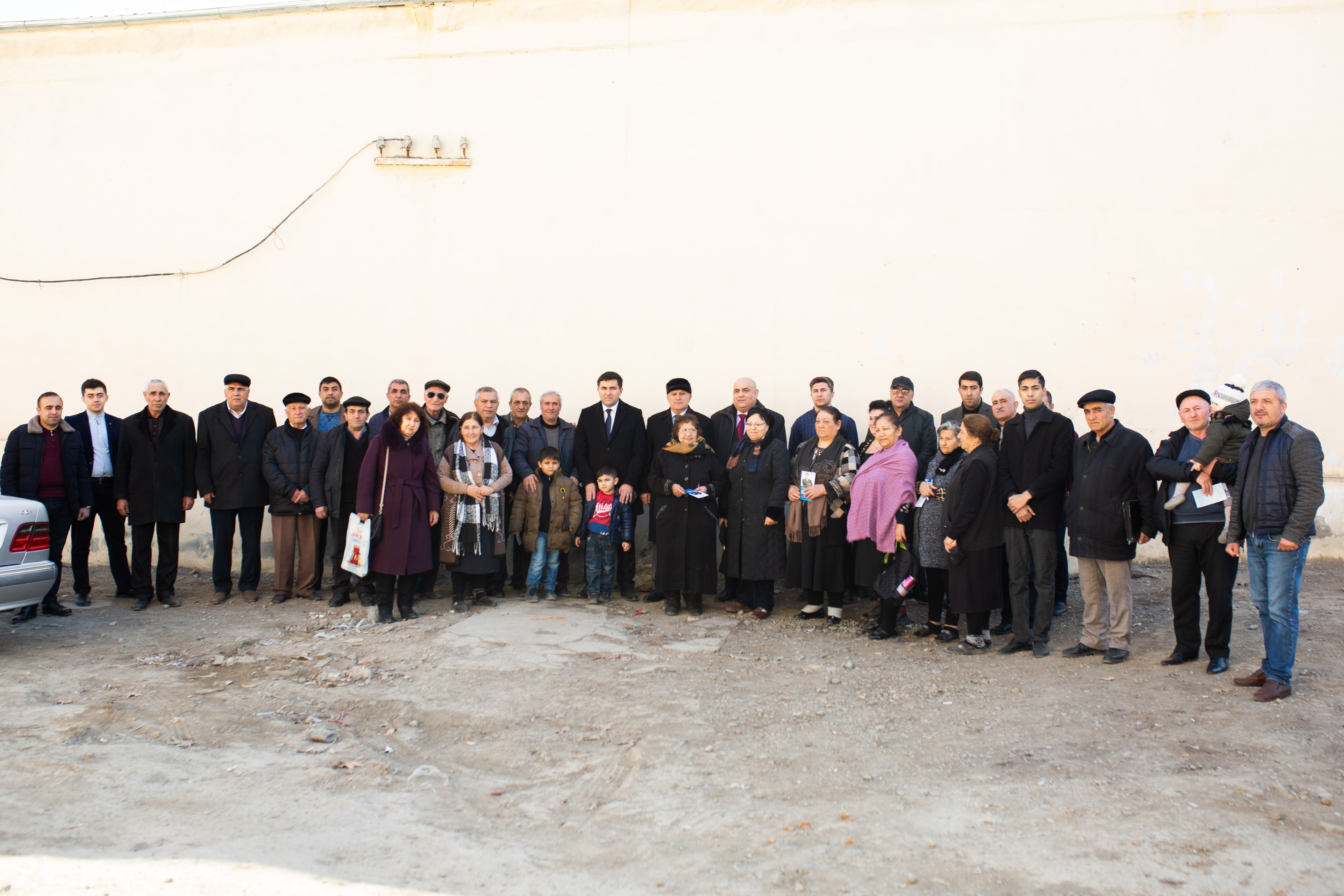 Müşfiq Cəfərovun təbliğat-təşviqat kampaniyasına eyni dairədən olan deputatlığa namizəd Üzeyir Əliyev də qoşuldu - FOTOLAR