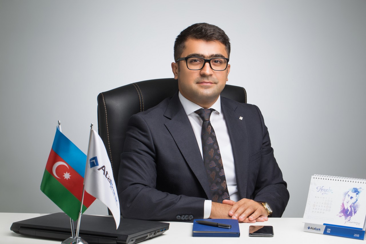 Oruc İbarahimov kiçik sahibkarla görüşüb