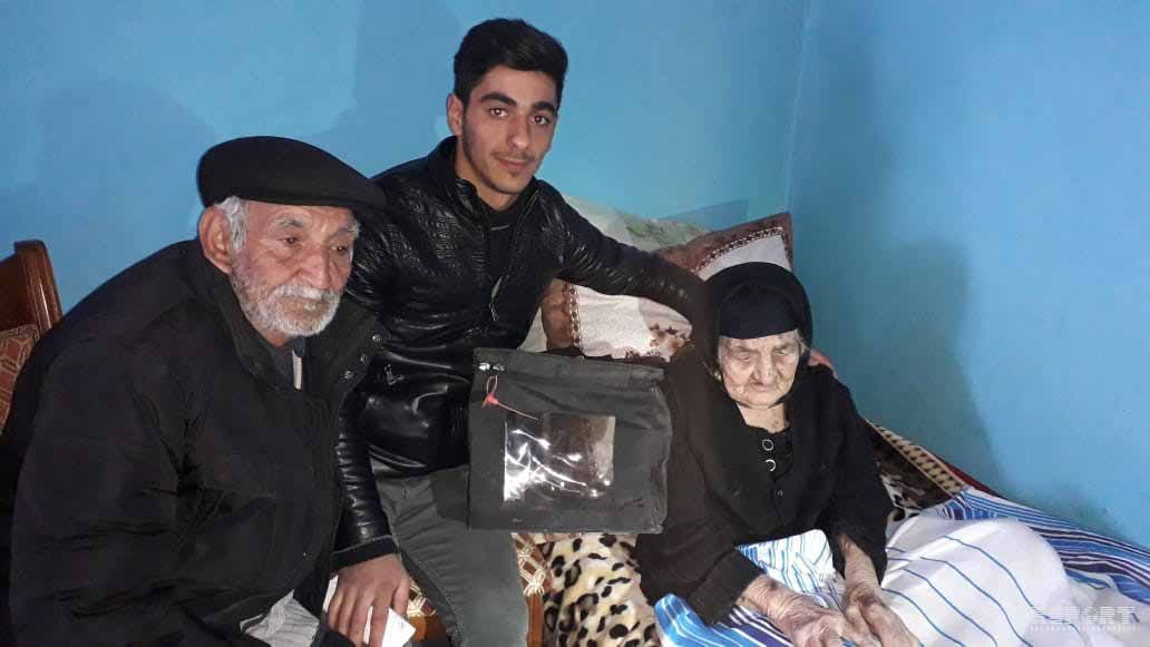118 yaşlı seçici səs verib - FOTO - VİDEO