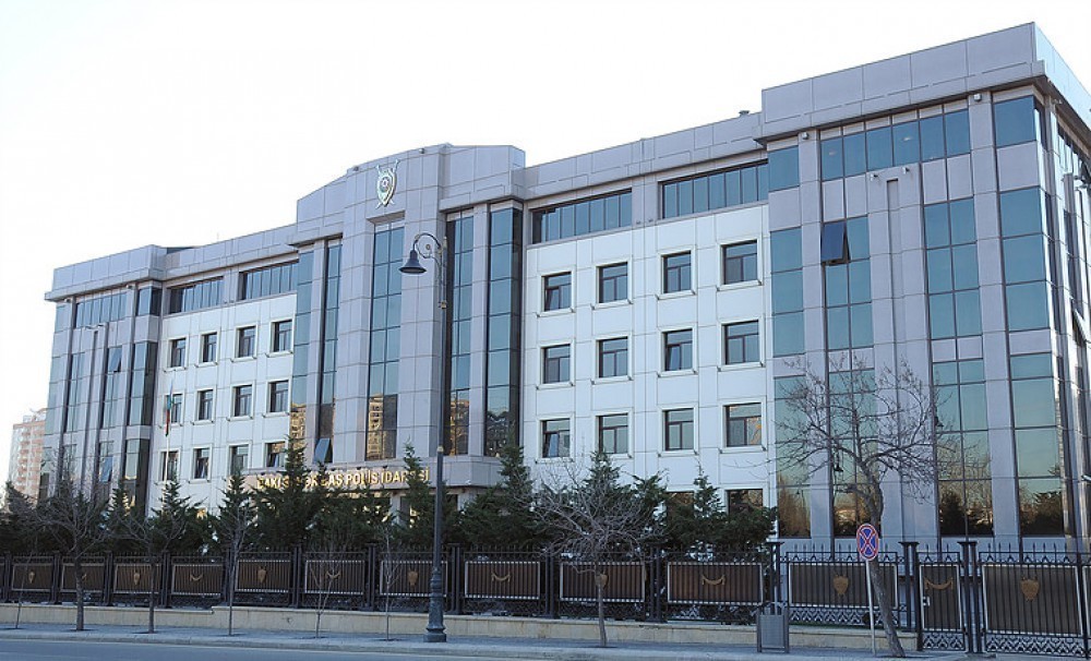 Bakı polisi AXCP üzvünün saxlanılması iddiasını təkzib etdi