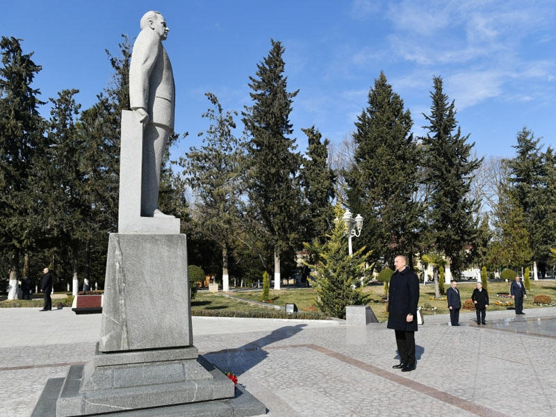 İlham Əliyev Kürdəmir rayonuna səfər edib - FOTOLAR