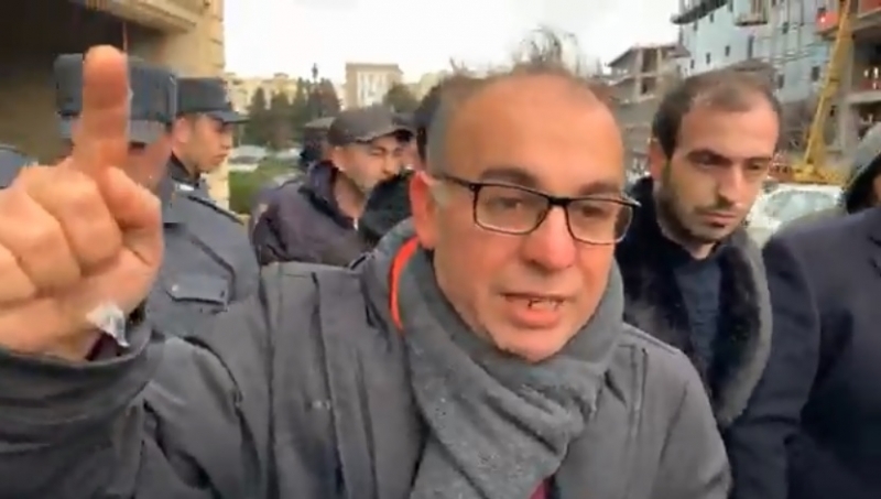 Xalid Bağırov MSK önündəki aksiyalarını bitirdi: "Bundan sonra bura gəlməyəcəm" 