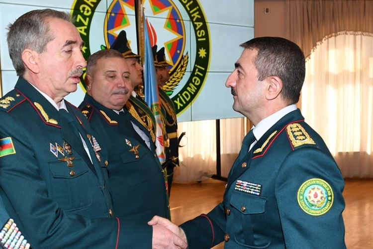 Elçin Quliyev istefaya göndərilən generallarla görüşdü