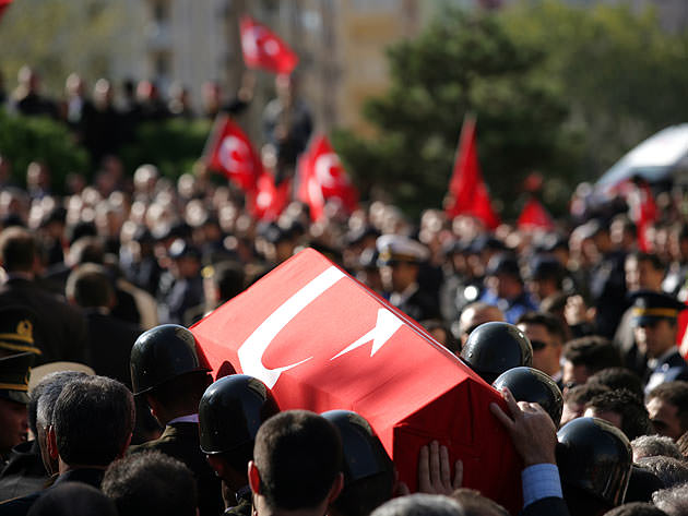 9 türk əsgəri şəhid oldu, çoxlu yaralı var - RƏSMİ AÇIQLAMA