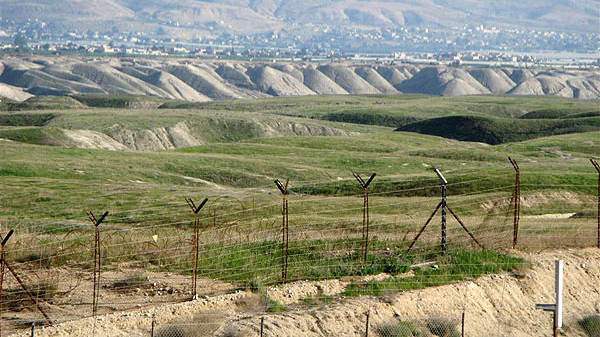 Azərbaycan İranla sərhədi bağladı