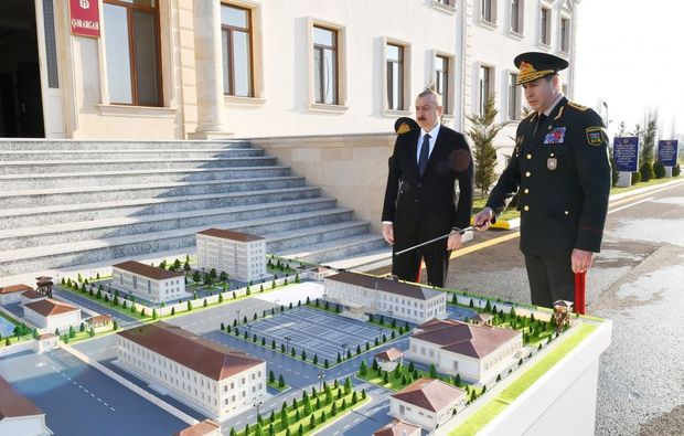 İlham Əliyev Daxili Qoşunların “N” saylı hərbi hissəsinin açılışında - FOTO
