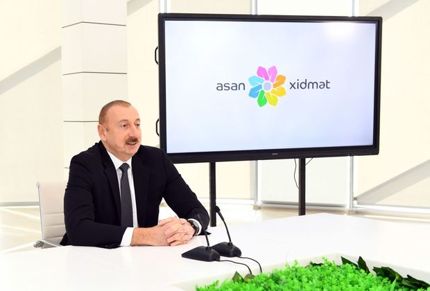 İlham Əliyev: "Mənə kreslo lazım deyil, adi stul verin" - VİDEO