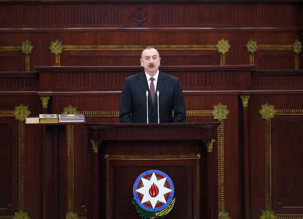 İlham Əliyev yeni çağırış Milli Məclisin ilk iclasında - VİDEO