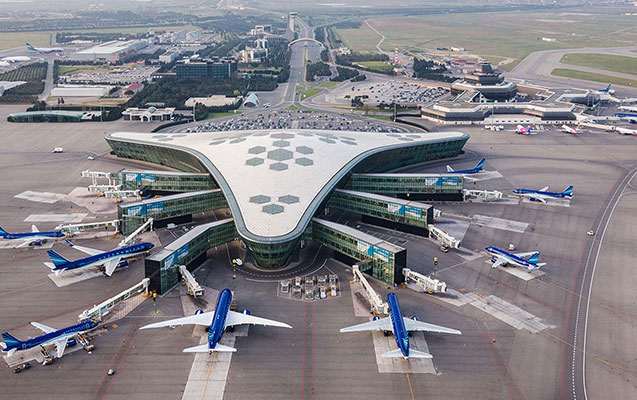 Sosial şəbəkələrdə yayılan video ilə bağlı - Aeroportdan açıqlama